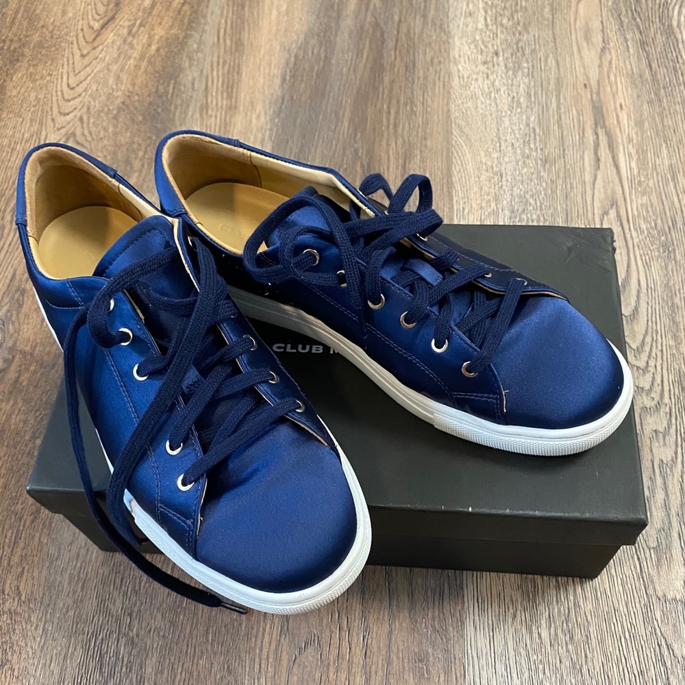 Club Monaco Sneakers